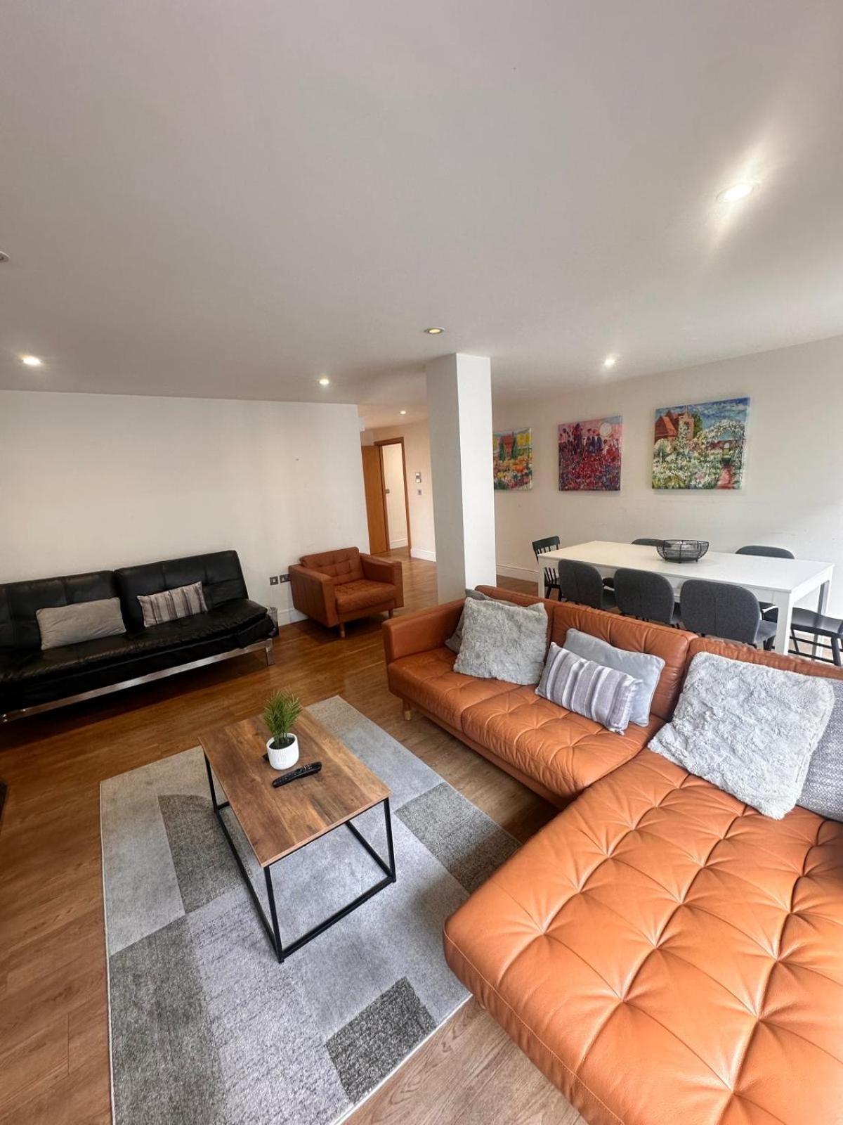 Spacious 3-Bed 3-Bath Luxury Apartment With Balcony Hyde Park ロンドン エクステリア 写真